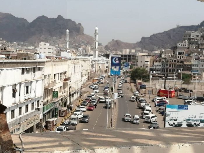 حادثة عبث بالسلاح تودي بحياة شخصين في عدن