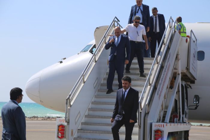 فيديو| نائب رئيس الجمهورية العميد طارق صالح يعود إلى أرض الوطن بعد زيارة رسمية إلى جيبوتي
