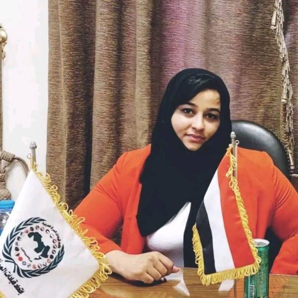 محكمة حوثية تصدر حكمًا بإعدام ناشطة حقوقية