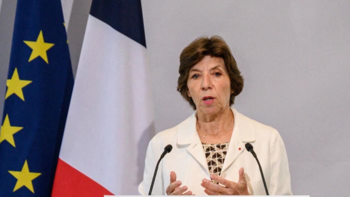 فرنسا: الهجمات على الملاحة الدولية لا يمكن أن تبقى دون رد