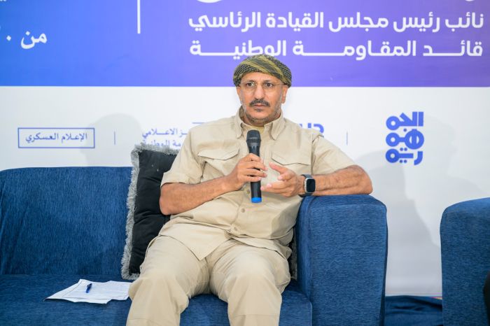 طارق صالح: شاركت الإعلاميين في ملتقاهم بالمخا وتبادلنا النقاش لتعزيز دور الإعلام المسؤول