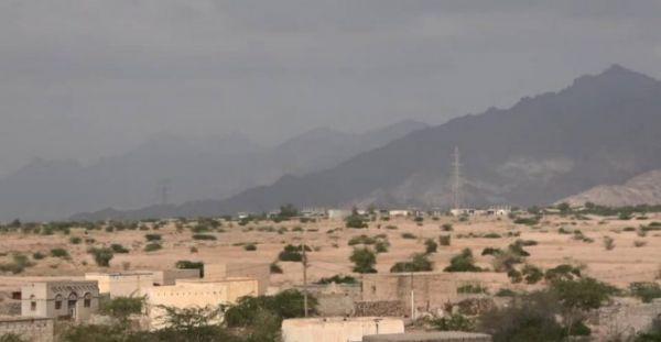 مليشيا الحوثي تستهدف أعيان مدنية جنوب الحديدة