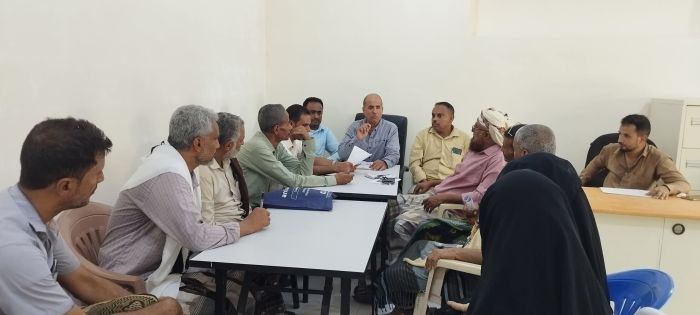 السلطة المحلية في ذو باب المندب تعقد اجتماعها الدوري السابع وتقر حزمة قرارات خدمية وتنموية