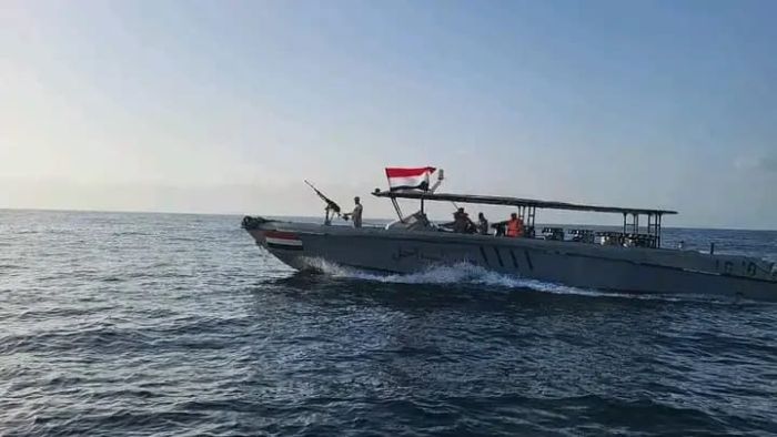 خفر السواحل اليمنية تضبط شحنة مخدرات كبيرة بالتعاون مع البحرية الباكستانية