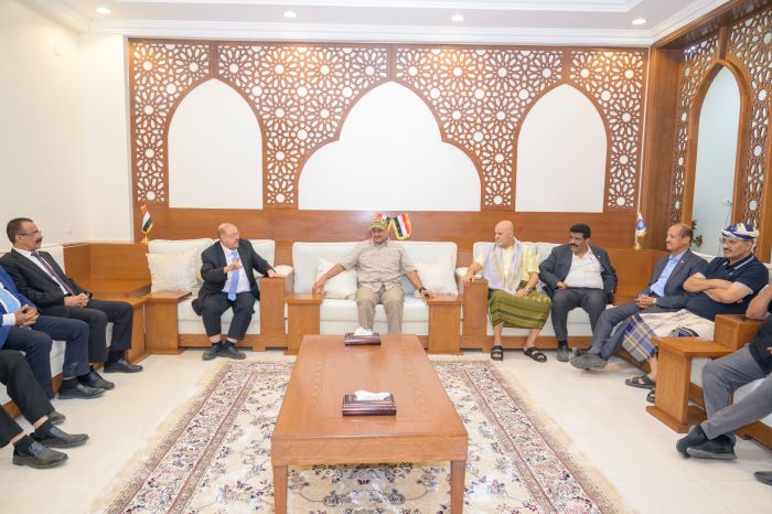 طارق صالح يلتقي رئيس مجلس النواب وعددًا من أعضائه في الساحل الغربي