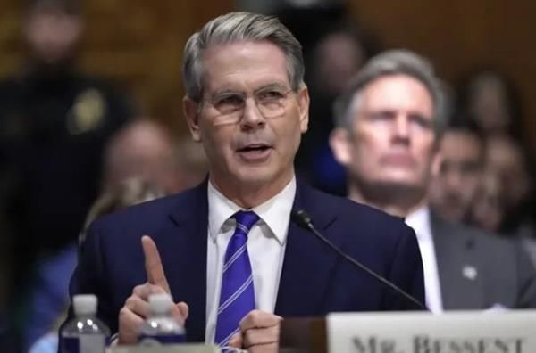 الخزانة الأمريكية: الحوثيون يشكلون تهديدًا للملاحة وسنقطع طرق تمويلهم